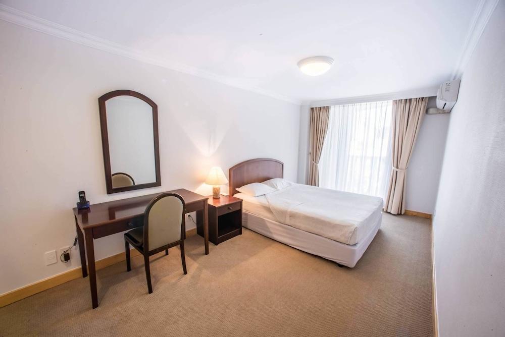 Saigon Court Serviced Apartment Хошимин Экстерьер фото